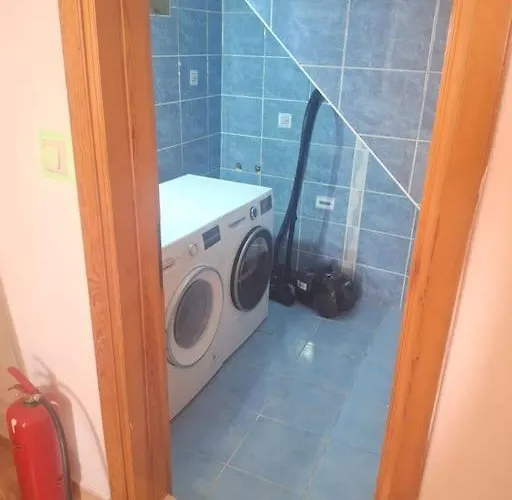 Detached Greek House In The Hearth Of Bazaar * Cesme