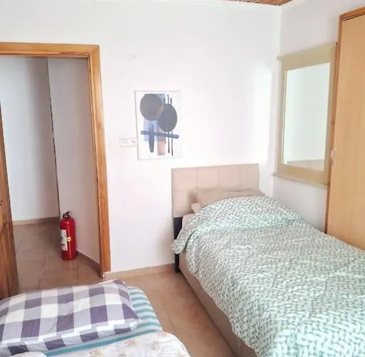 Detached Greek House In The Hearth Of Bazaar Cesme